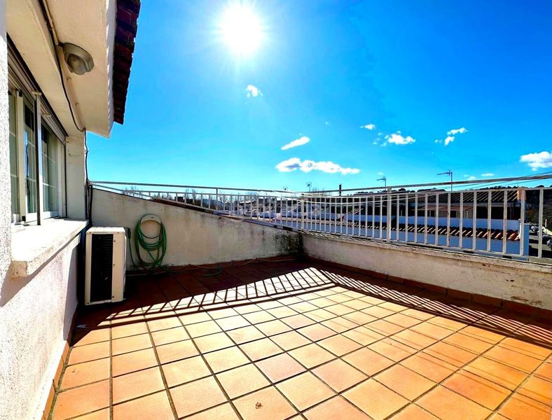 Foto 797fe8cb-8498-4ccf-8be9-53ed5497d820. Casa amb calefacció aparcament a Tres Torres Granollers