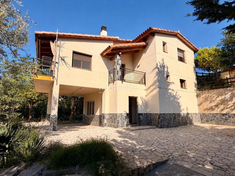 Foto 02ff326e-8cb9-4ec0-8460-fdbf1c85c3b8. Casa amb calefacció aparcament piscina a Bigues i Riells del Fai