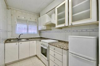 Flat  Carrer carrer ripollès. Piso en venta de 3 dormitorios en granollers