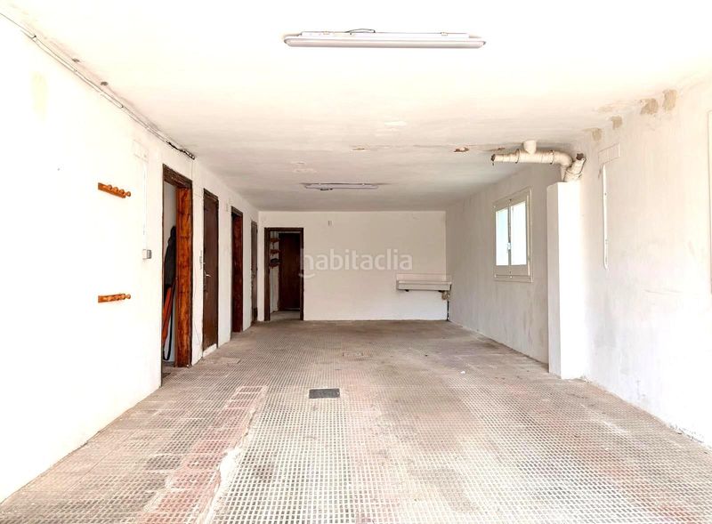 Foto 2361c765-2651-423d-ad40-d32e187b893a. Casa amb aparcament piscina a Canovelles