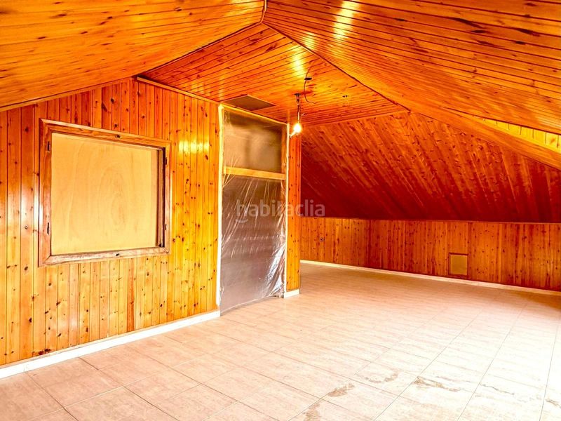Foto 2689e7c7-63d4-4b60-ada8-5c723f8d75fc. Casa amb aparcament piscina a Canovelles