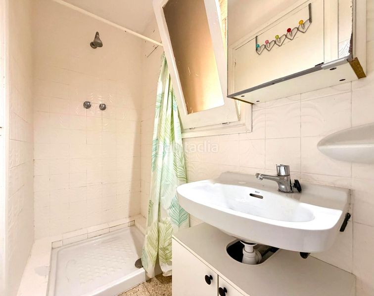 Foto 6fc99c09-5b9e-4551-97ff-83f7db132276. Casa amb aparcament piscina a Canovelles