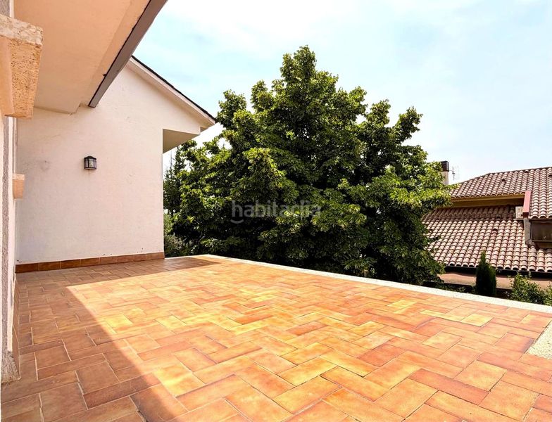 Foto 9cd00217-f2b8-487a-8ab5-77e20245df07. Casa amb aparcament piscina a Canovelles