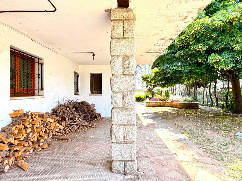 Foto e77afeee-fcca-4141-8c30-6451cb59ec05. Casa amb aparcament piscina a Canovelles