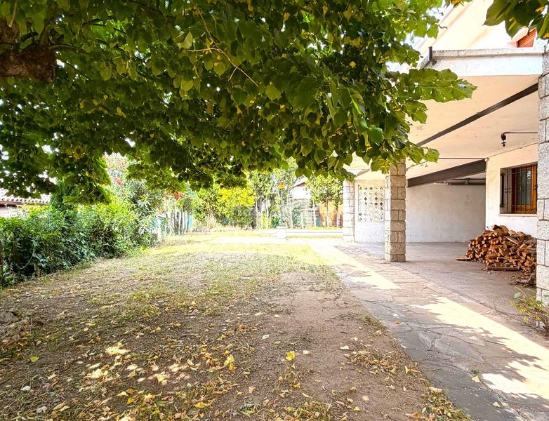 Foto ec0ec09c-d443-4717-86c0-2c1dedb1247c. Casa amb aparcament piscina a Canovelles