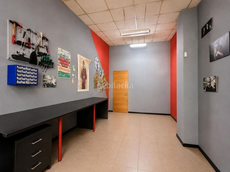 Foto 5a4269b0-e47f-4d9c-b47f-14059a632d8c. Local comercial a Congost Granollers