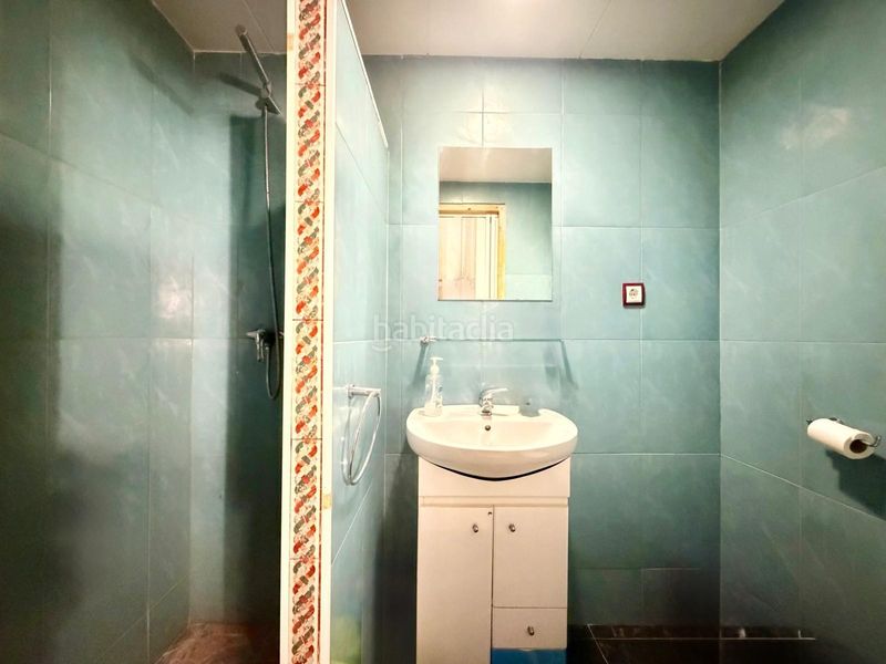 Foto f0a31d1d-118c-465e-bcf4-9349d6117b6e. Local comercial a Congost Granollers