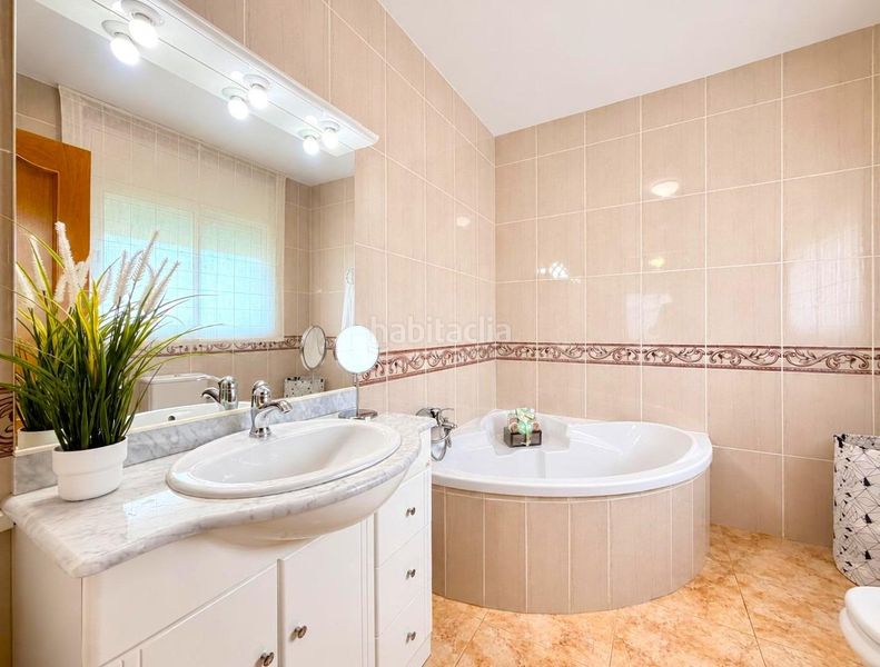 Foto 45697dd0-d2f5-4968-8316-e34f92375c6b. Casa amb calefacció aparcament a Lliçà d´Amunt