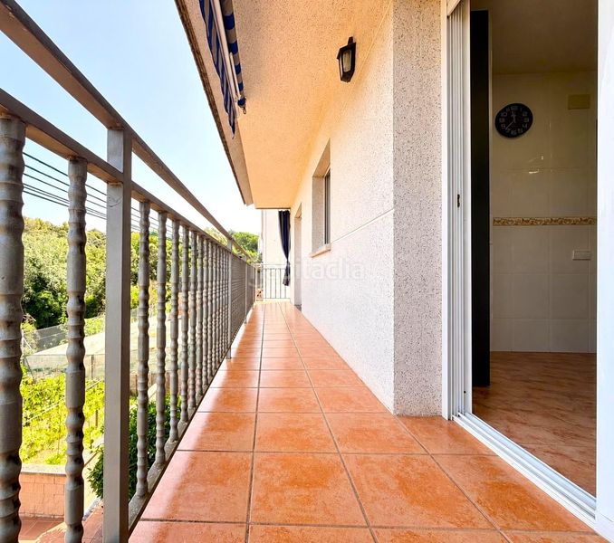 Foto 4a3aafab-2dd7-44d2-a11a-8935189bdade. Casa amb calefacció aparcament a Lliçà d´Amunt