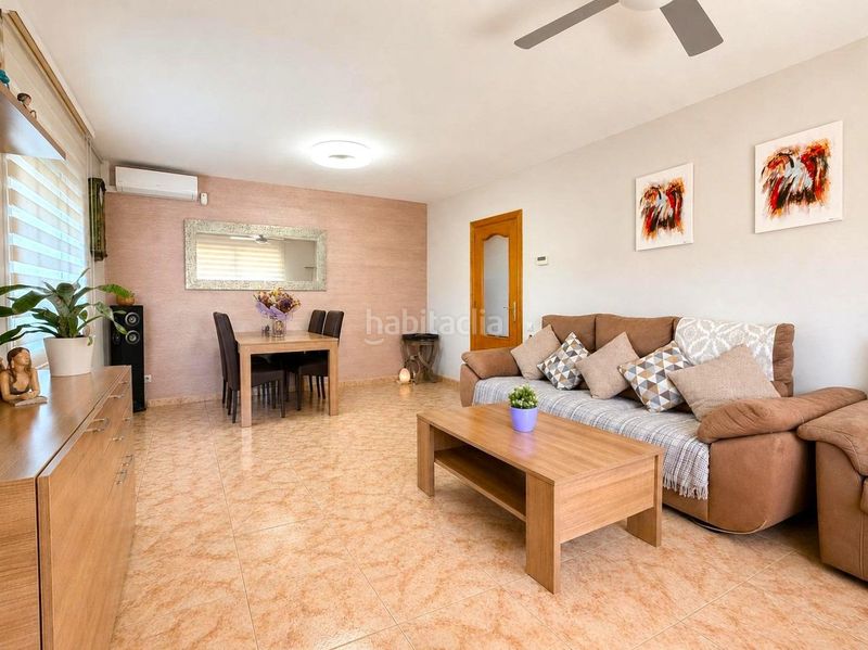 Foto 5ce16032-58ca-4203-af02-e62d7e454936. Casa amb calefacció aparcament a Lliçà d´Amunt