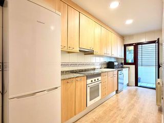 Etagenwohnung  Carrer carrer josep maria de sagarra. Piso en venta en font verda con parking y trastero