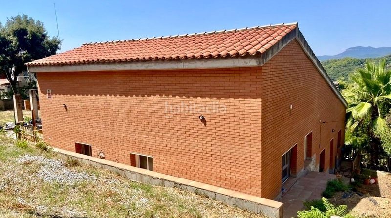 Foto 5bcc2868-ddb4-45f1-b941-5efcea3865f7. Casa amb calefacció aparcament a Ametlla del Vallès (L´)