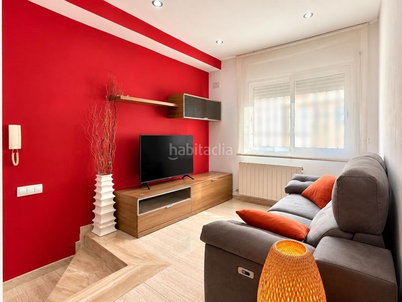 Foto b3d4d0d5-5bd1-466e-9d49-9f991bf81d37. Planta baixa amb calefacció a Canovelles