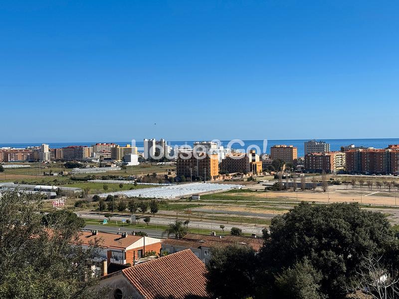 Foto e847759f-5dd0-4d52-b7e2-9c3f3ebf581c. Chalet casa con vistas al mar en Santa Susanna