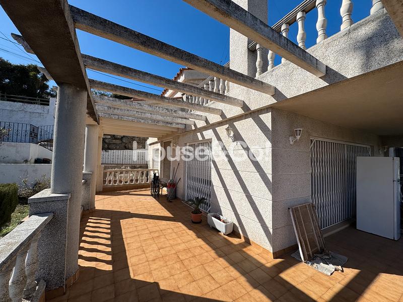 Foto e84960e5-4d2b-4117-9d67-388f21619834. Chalet casa con vistas al mar en Santa Susanna