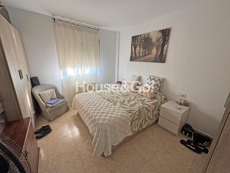 Foto 95b05f6a-0bd1-463a-b5f0-e2d5b3502642. Piso  con parking y piscina en Santa Susanna