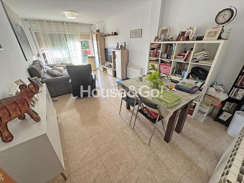 Foto e4b8b367-e8d1-4948-b02e-0b01b0a85df3. Piso  con parking y piscina en Santa Susanna
