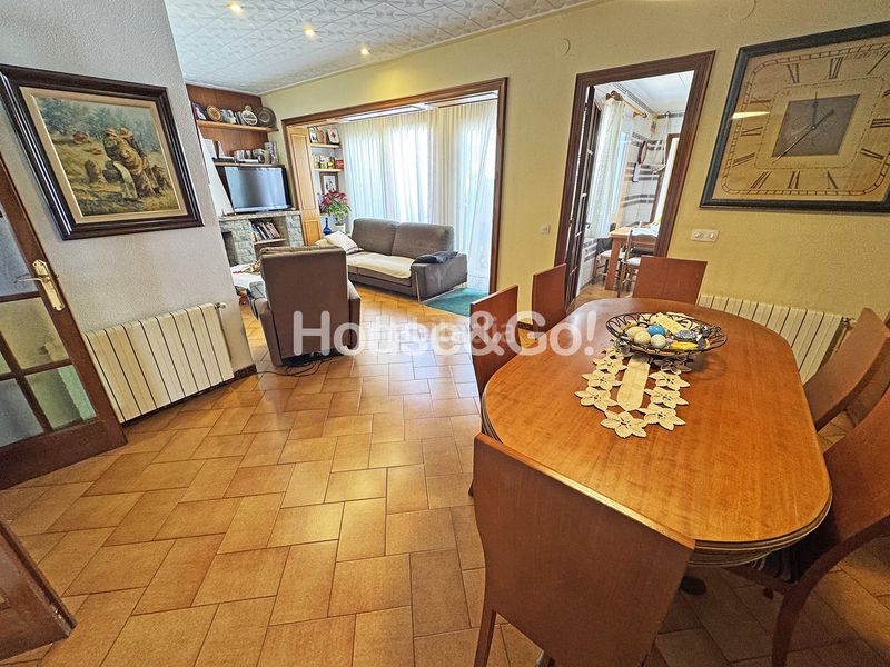 Foto 0e2ee809-5d0e-447e-9670-5dc0edf0b8ca. Casa con camino riscaldamento parcheggio in Malgrat de Mar