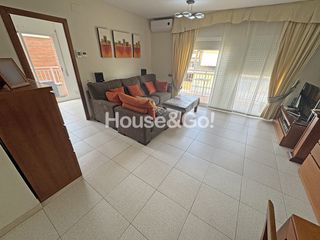 Appartement  Avinguda tarragona. Piso con parking y piscina