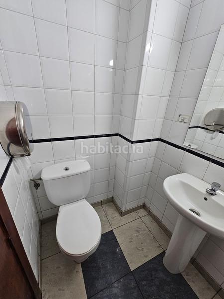 Foto 61ac256e-c9b0-43d8-8c3f-f4b8e73bd01f. Local comercial a Mercat-Mas Moixa Blanes