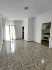Lloguer Pis a La Sagrera. Dos habitaciones zona sagrera