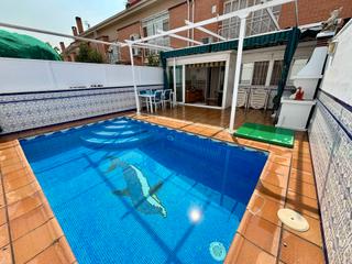 Semi detached house in Laguna Park