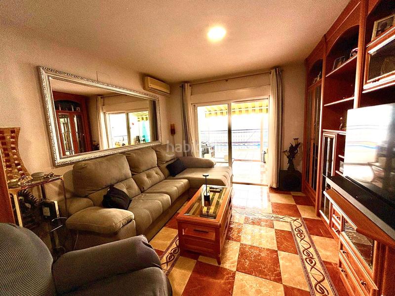 Foto 34905c8e-ceec-4af1-a295-3162317e4dba. Semi detached house with heating parking pool in Laguna Park Parla