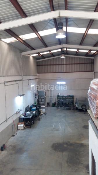 Foto 81e1a159-c110-4740-b661-439a9d9d9eb6. Capannone industriale in Altos del Olivar-El Caracol Valdemoro
