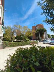 Pis  Calle de miguel de unamuno