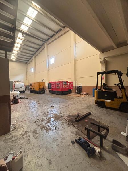 Foto 749b58bf-8db0-4cf4-9973-3b2cf4ce5f23. Capannone industriale con riscaldamento in Zona Industrial Borreguno-Camporrosso Ciempozuelos