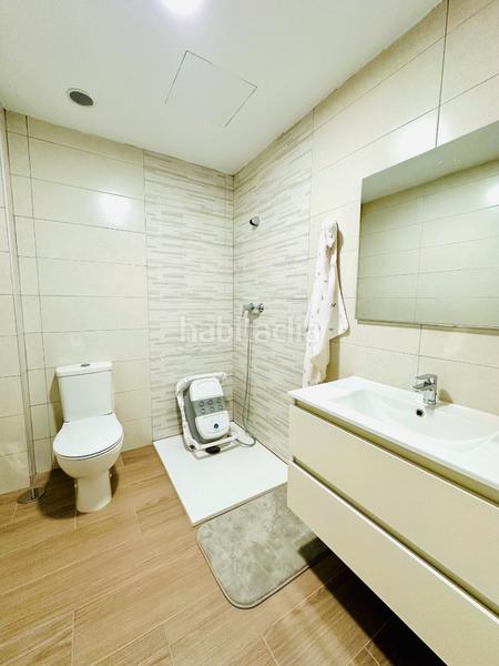 Foto 45effcbd-4f62-4eee-848a-52f93e93f29c. Casa adossada amb aparcament piscina a Viso de San Juan (El)