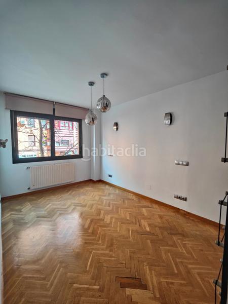 Foto 689fc5fc-3310-4b0c-8ac7-640827d664b8. Flat with heating pool in Centro Fuenlabrada