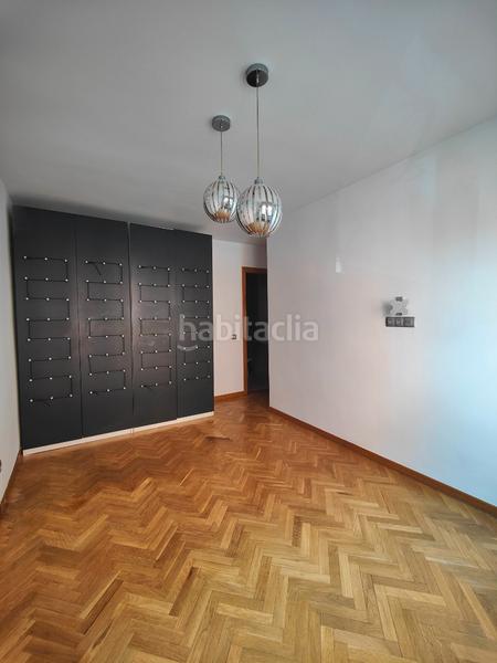 Foto e7b9d64f-7eb8-49ae-a385-033ab9a76f9c. Flat with heating pool in Centro Fuenlabrada