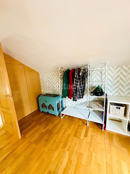 Foto 2a495af0-5350-4513-8407-a353a722f8f2. Casa pareada en Parla este Parla