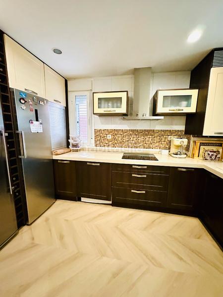 Foto 7b1e4638-02a2-430e-8260-a03ad0254ac7. Casa pareada en Parla este Parla