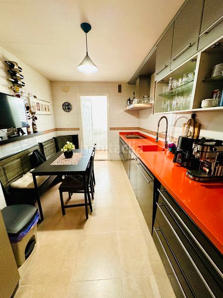 Foto db2ff7d1-33dd-4b77-9710-7df0daf743fb. Flat with heating parking pool in Parla este Parla