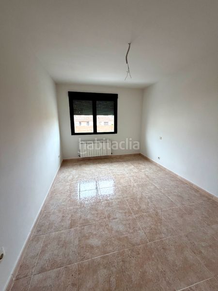 Foto b5ec845f-cbaf-42ad-819c-1770717b3835. Pis amb calefacció aparcament a Alameda de la Sagra