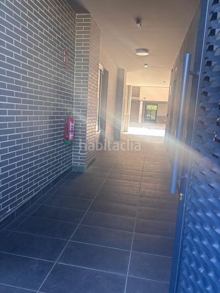 Foto aed8c127-d82f-4722-95e9-296de08568f1. Pis amb calefacció aparcament a Humanes de Madrid