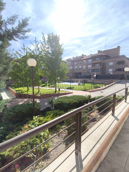 Foto 39c5a608-d534-49d1-8247-c59a91d8fb47. Pis amb calefacció aparcament piscina a Humanes de Madrid