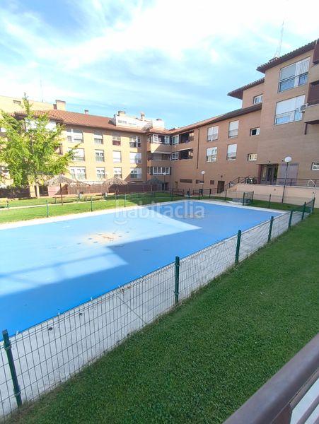 Foto b19a3625-fc3e-4a57-a10b-1e210a772726. Pis amb calefacció aparcament piscina a Humanes de Madrid