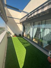 Àtic  Calle de almería. Black house servicios inmobiliarios vende en exclusiva maravillo