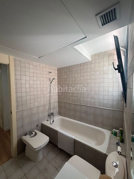 Foto 515f30b7-ae19-4d2d-90fc-056dd273ca81. Àtic amb calefacció aparcament piscina a Las Castañeras - Bulevar Arroyomolinos