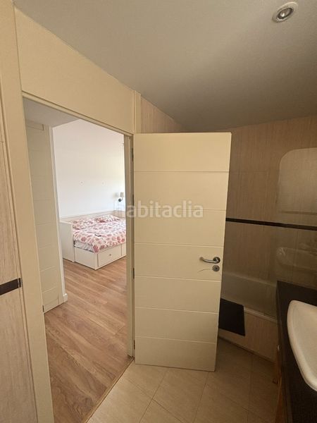 Foto a6162da8-1e3d-4612-a6d9-02902628b355. Àtic amb calefacció aparcament piscina a Las Castañeras - Bulevar Arroyomolinos