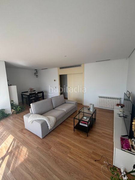 Foto c420f020-ba04-4749-bd61-8b4445aa2daf. Àtic amb calefacció aparcament piscina a Las Castañeras - Bulevar Arroyomolinos