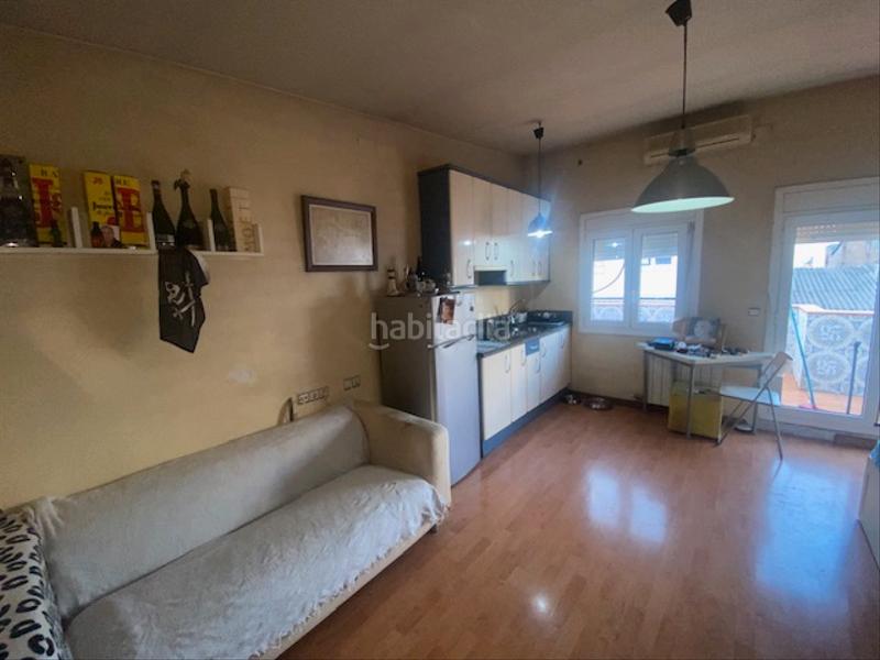 Foto 6ca16dbe-4943-42f1-b15e-0e222fd07c83. Casa vivienda unifamliar con posibilidad de separar en 3 viviendas en Cornellà de Llobregat