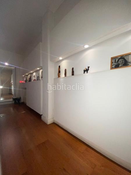 Foto d30c4697-efe5-40c1-9bda-613283b3266b. Casa vivienda unifamliar con posibilidad de separar en 3 viviendas en Cornellà de Llobregat