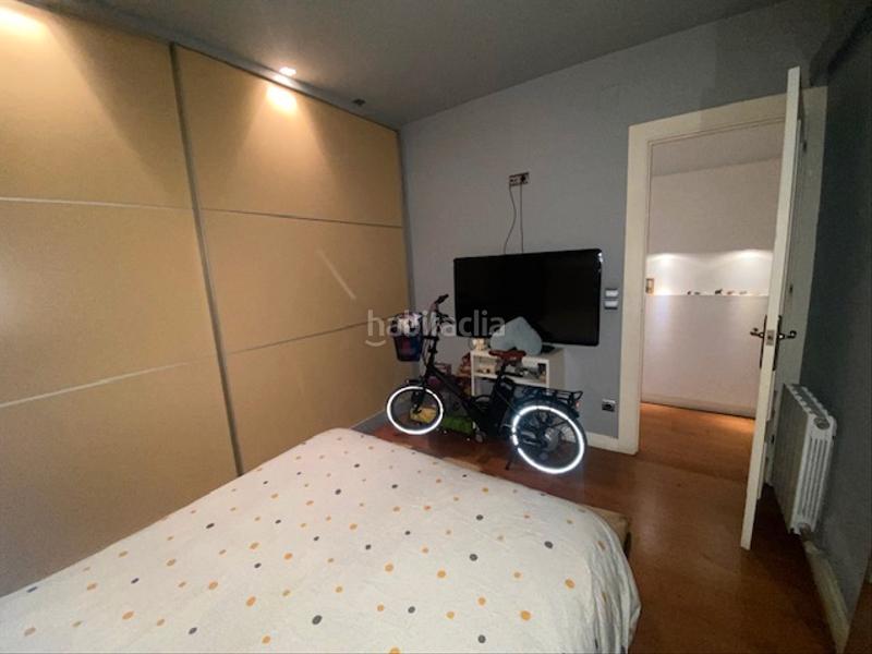 Foto da490644-aa68-43e9-b3e5-dc8b419d826b. Casa vivienda unifamliar con posibilidad de separar en 3 viviendas en Cornellà de Llobregat