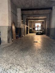 Business premise in CRONISTA VICENTE CARBONELL