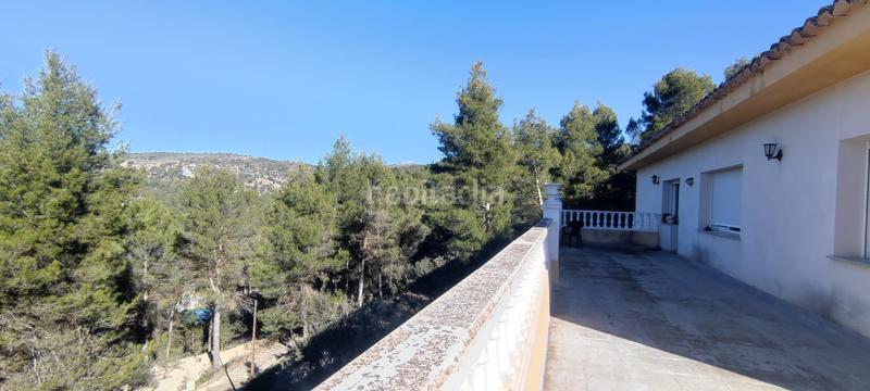 Foto 84b66e25-b44c-4b3e-bf8c-be8837dcdb18. Chalet en Batoi Alcoi