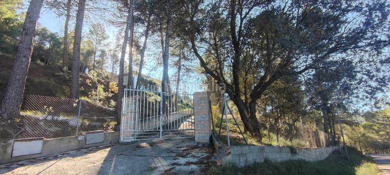 Foto fd2c392a-d0fd-414a-8343-4489e52db5fc. Chalet avec chauffage parking dans Batoi Alcoi